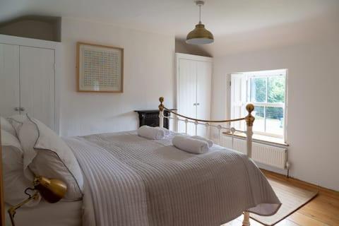 Charlestown Cottage, Woodburner, Gardens & Parking Exterior photo